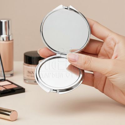 Персонализирано джобно огледало за жена 